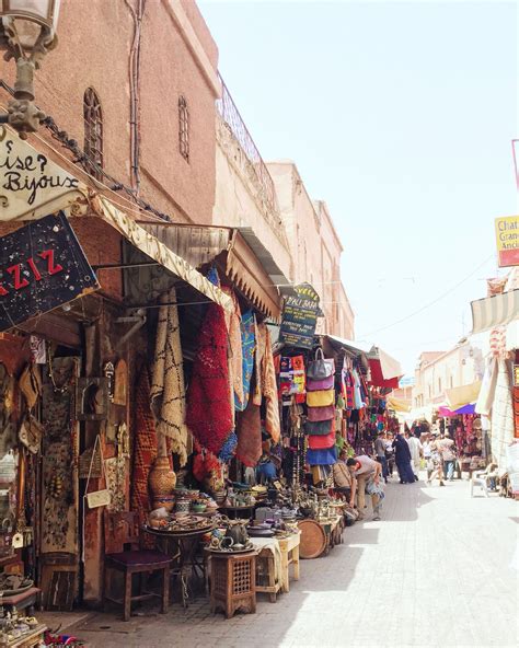 10 Things You NEED To Know Before Visiting Mileroticos Cartagena Image 11