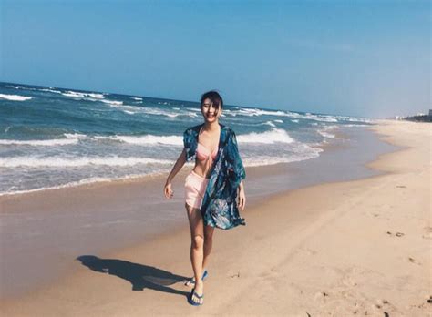 I T M Lo T Xu H Ng Bikini Ang M Ho C D N Hot Girl Nh M