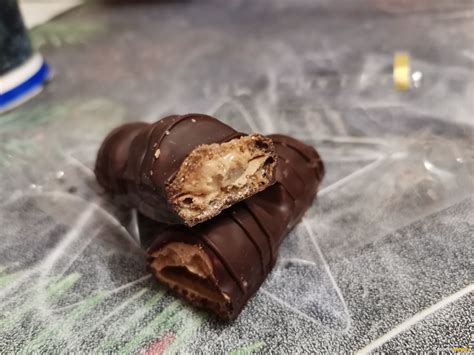 Отзыв про Шоколадка Kinder Bueno: "Хрустящая вафля в шоколаде." | Дата ...