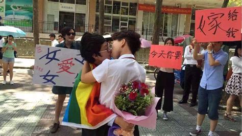 Petition Demands Apology For Chinese Lesbian Student Denied Diploma Bbc News