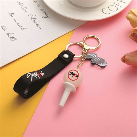 Kpop Bangtan Boys Straykids Twice Got7 Astro Light Stick Keychain Light