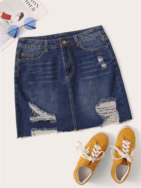 Plus Raw Hem Ripped Detail Denim Skirt