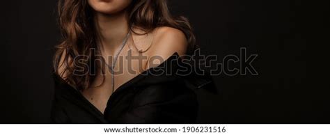 64 122 imágenes de Nude sexy brunette woman Imágenes fotos y vectores de stock Shutterstock