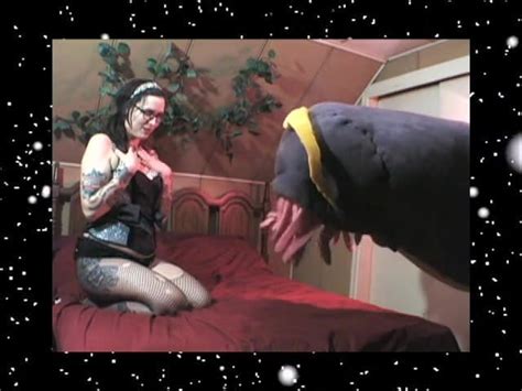 La Vore Girl News With Vee Valentine Alien Porn XHamster