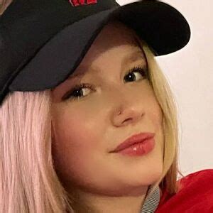 Molly Ephraim Leaked Nude Photos And Videos