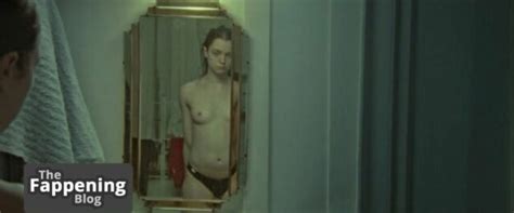 Esme Creed Miles Nude Sexy Collection Photos TheFappening