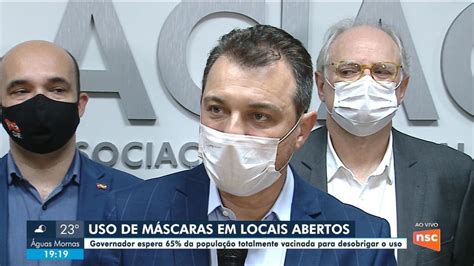 Flexibilização do uso de máscaras em áreas abertas em SC é estudada a