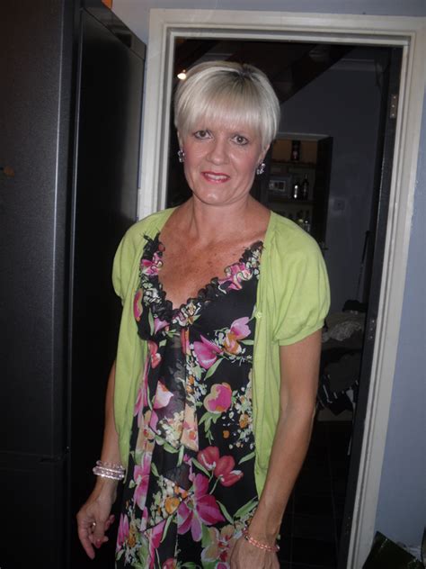 High077 48 From Norwich Is A Local Granny Looking For Casual Sex Dirty Granny