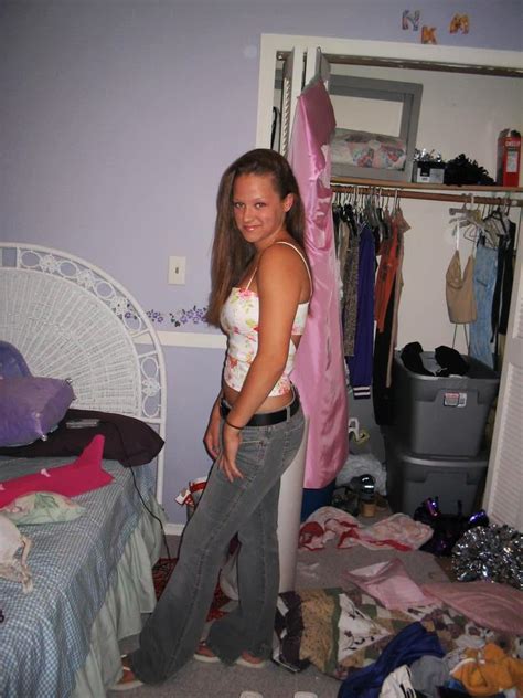 Hott Cheerleaders She S A Hot Mess