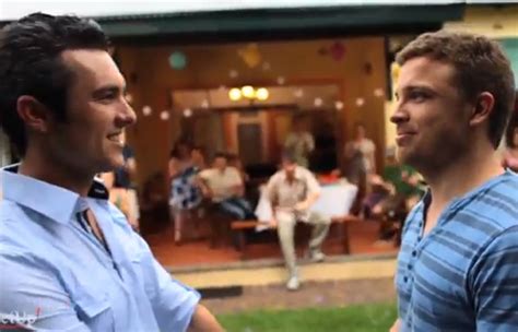 Google Faz V Deo Pra Comemorar A Aprova O Do Casamento Gay Nos Eua V Rgula