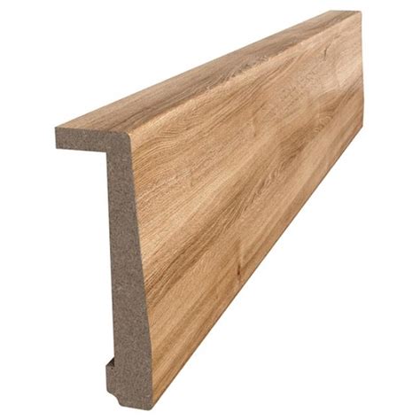 Наличник Тип 1 фигурной формы с древесным покрытием