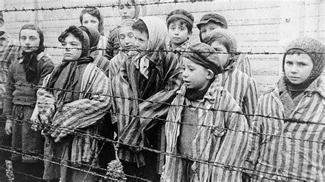 A Os De La Liberaci N De Auschwitz Y La Falta De Justicia