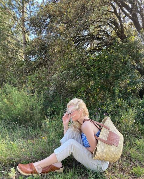 Wooden Clogs Are Hot On Tumblr