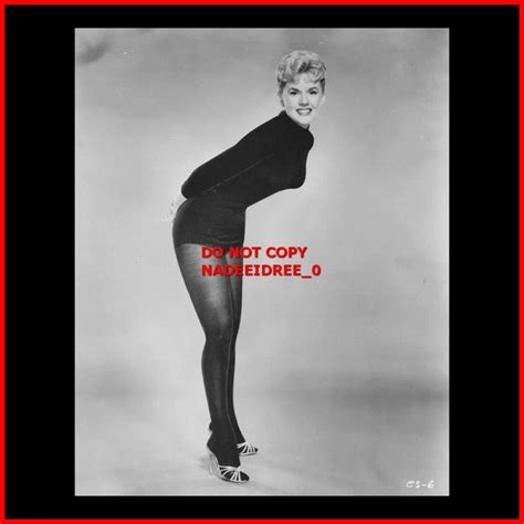 CONNIE STEVENS SEXY Hot Leggy Pin Up 8X10 Photo 11 30 PicClick UK