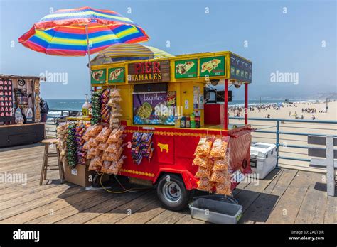Food Santa Monica Pier Hi Res Stock Photography And Images Alamy