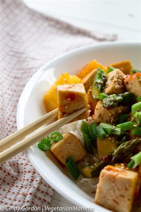 Sweet Thai Chili Tofu Bowls