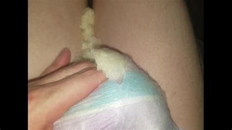 浸湿了 Goodnites 杰克并射精它破开了 Pornhub Gay