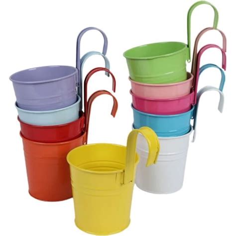 Lot De Petits Pots De Fleurs En Fer Suspen E Organisation De