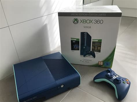 Blue Xbox 360 Slim
