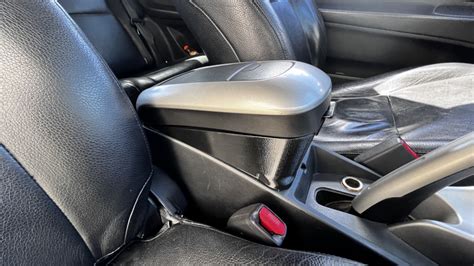 Делаем чуть удобнее подлокотник — Toyota Auris (1G), 2,2 л, 2007 года ...