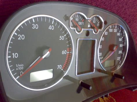 Продам хромированные кольца в приборную панель и алюминиевые колпачки ...