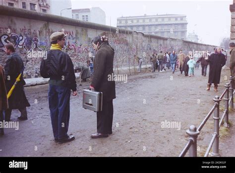 Fall Of The Berlin Wall 1989 Gdr Berlin Germany Mauerfall Berliner