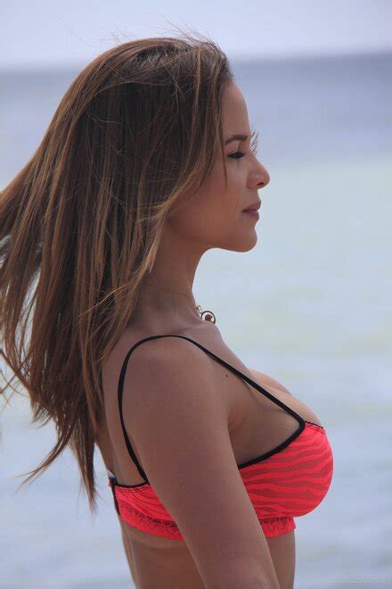 Bikini Model Bellisima Ai Enhanced Pink Topaz Sharpen Porn Pic