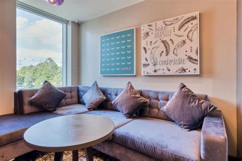 Premier Inn Oxford Botley Hotel