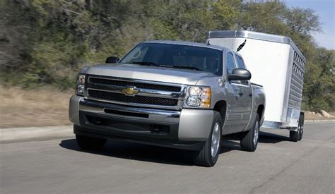 Blog News Car Verizon Adds 576 Chevrolet Silverado Full Size Hybrid Pickups For Green Fleet