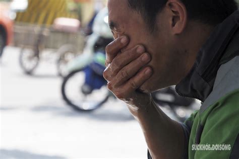 N Ng N Ng Gay G T Ng I D N H N I V O C Ng Vi N G M C U Tr N N Ng