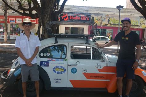 Amigos Que V O Percorrer Am Rica Latina De Fusca Param Para Conhecer Dourados Dourados Agora
