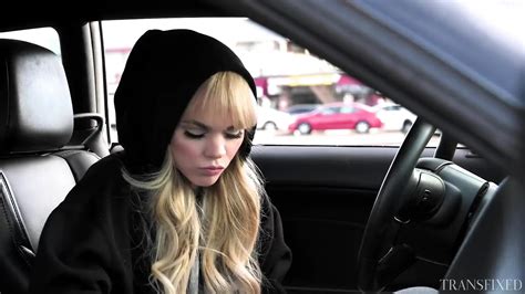 Transfixed Sexy Korra Del Rio Guides Nervous Kate Zoha Into Steamy Sex At Her First Photoshoot