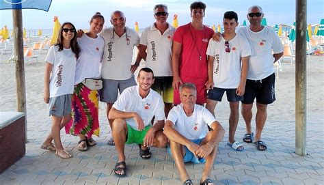 Le Dune Beach cè chi dice sì Tintarella e concerti già dallalba