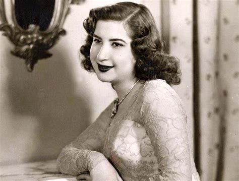 Regal Facts About Queen Narriman The Cinderella Of The Nile Factinate