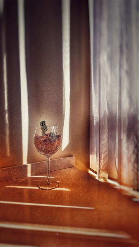 Вино в бокале (Эден Арги) / Стихи.ру