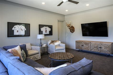 Hollywood Comes Home In Luxe Media Rooms