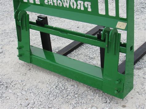 Heavy Duty Pallet Fork Frame With 48″ 4000 Pound Pallet Forks Fits