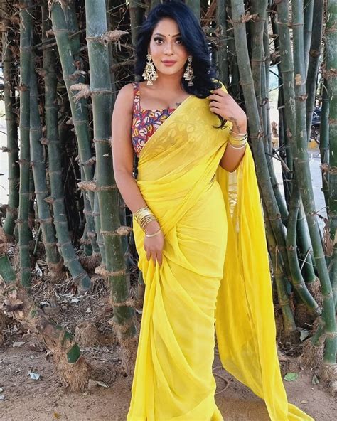 Reshma Pasupuleti Hot Stills In Yellow Saree South Indian Actress