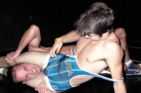 WrestleToLove Gay Wrestling Fan That Also Likes Athletic Cute And Strong Men In Singlets