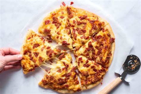 Bacon Pizza Is a Fabulous and Simple Fun Recipe