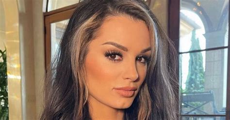 Ex WWE Star Paige Hid In Bush After Sex Tape Was Leaked In Worst Moment Of Her Life Daily Star