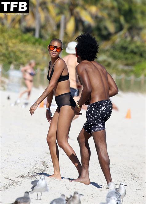 Willow Smith Looks Hot In A Black Bikini On The Beach In Miami Photos PinayFlixx Mega Leaks