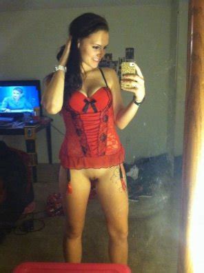 Corset Rouge Porn Pic