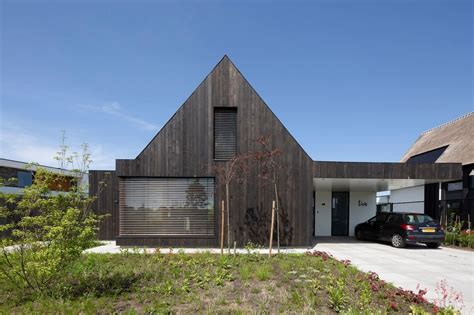 Контрастные фасады