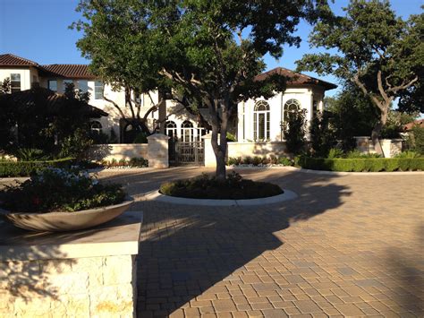 Parking Court Entry – John S. Troy Landscape Architect