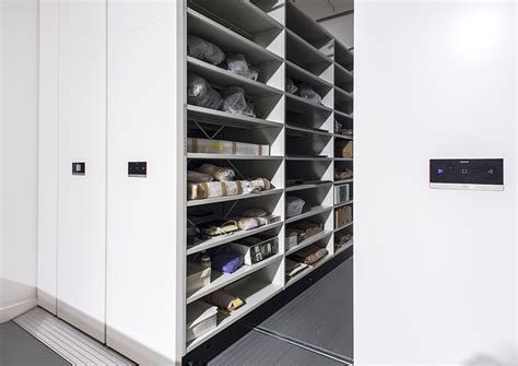 organising  storage area project tracks en