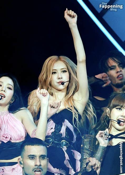 Rose Rosebeck Imrosebeck Rose477 Roses Are Rosie Nude OnlyFans Leaks The Fappening