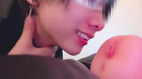 与曾经分手的前男友重逢 他笨拙的话语和狡猾的舔舐令人讨厌 Pornhub Gay