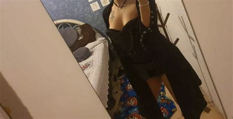 Any Advice For A Beginner Into The Corsets Wanna Get Naughty Nudes Corsetsnsfw NUDE PICS ORG