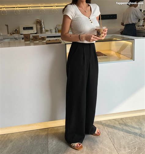 Chen Chen Nnnnning Rebeccachen Nude OnlyFans Leaks Fappening FappeningBook